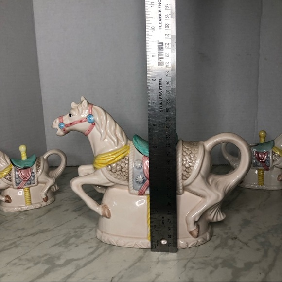 Vintage Heritage Mint - Carousel Horse Teapot Set with Creamer and Sugar Bowl - Picture 15 of 17